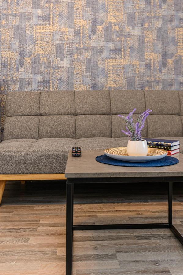 Luxury Studios - Soarelui 10 Braşov Esterno foto