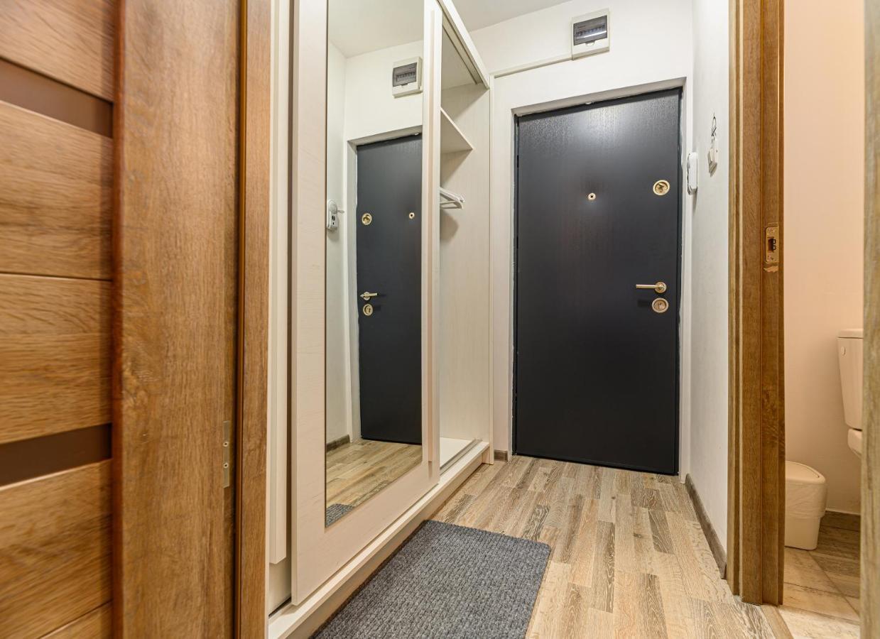 Luxury Studios - Soarelui 10 Braşov Esterno foto