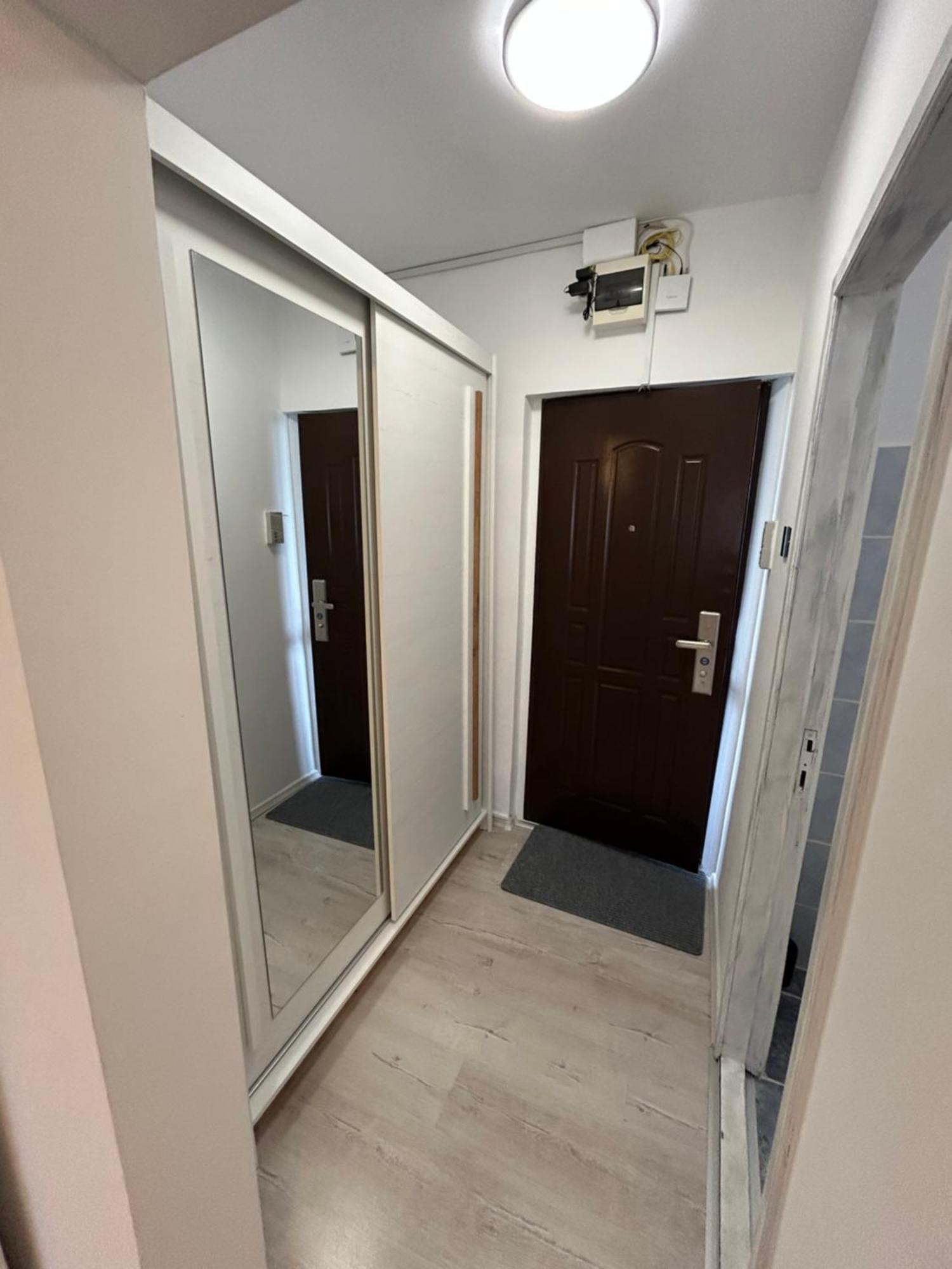 Luxury Studios - Soarelui 10 Braşov Esterno foto