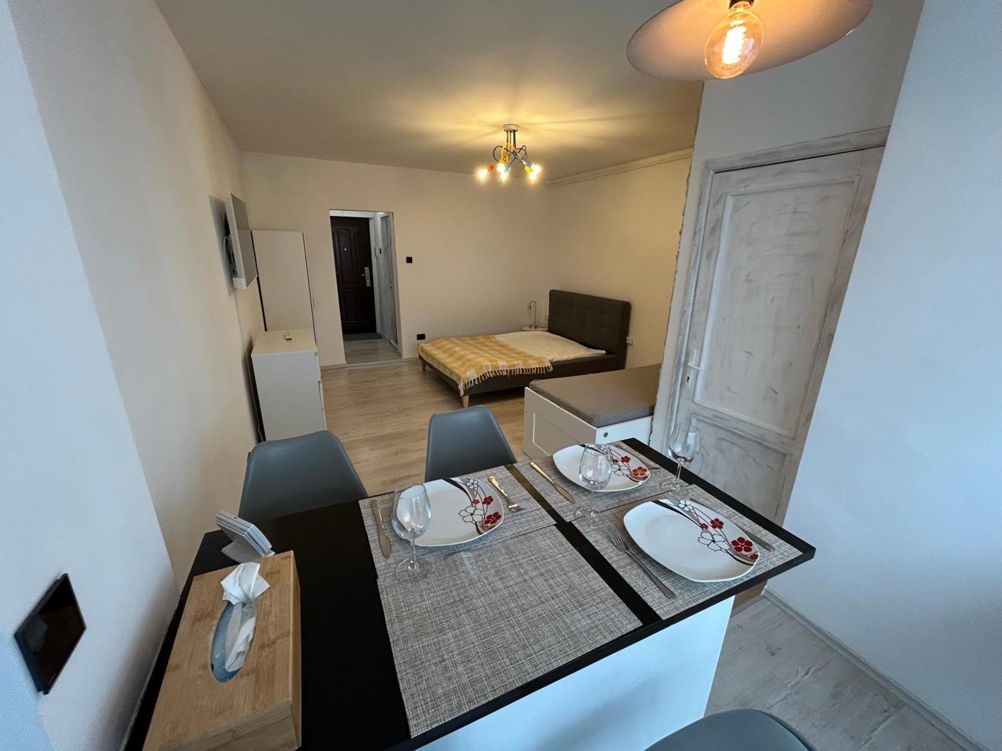 Luxury Studios - Soarelui 10 Braşov Esterno foto